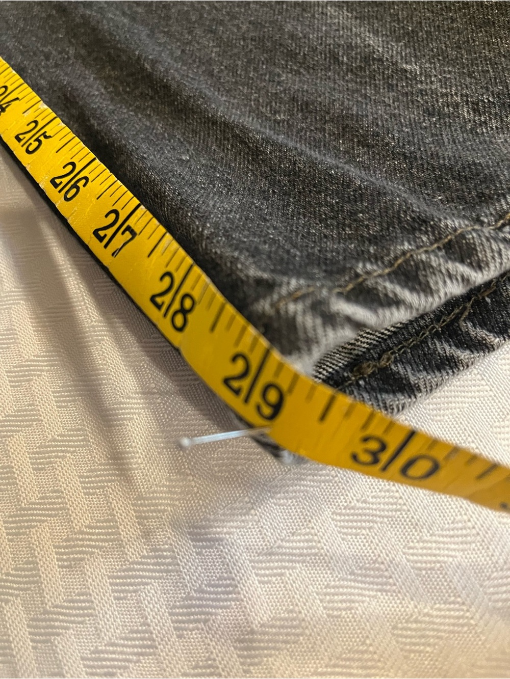 Men’s vintage orange tab 505 black jeans - Picture 4 of 9